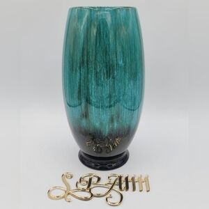 Blue Mountain Pottery Vase Vintage #1710